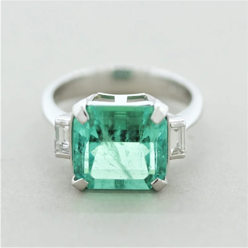 Worn lock rings-5.43 Carat Colombian Emerald Diamond Platinum Ring, GIA Certified