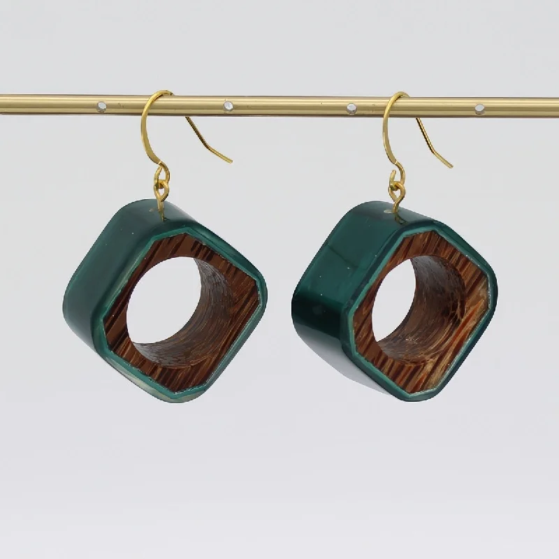 Curved design earrings-Emerald Geoblend Dangle Earring