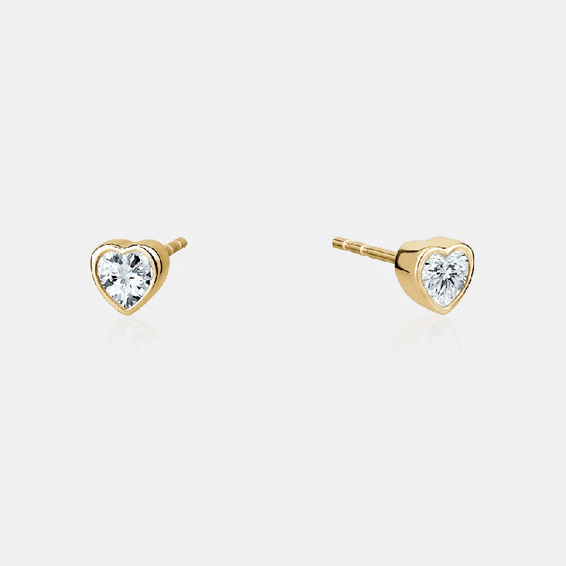 Alloy design earrings-White Topaz Bezel Set Heart Studs