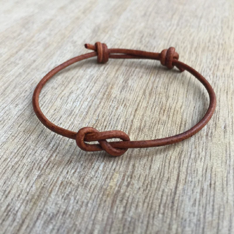 Plaited knot bangles-Lovers Key Simple Leather Bracelet