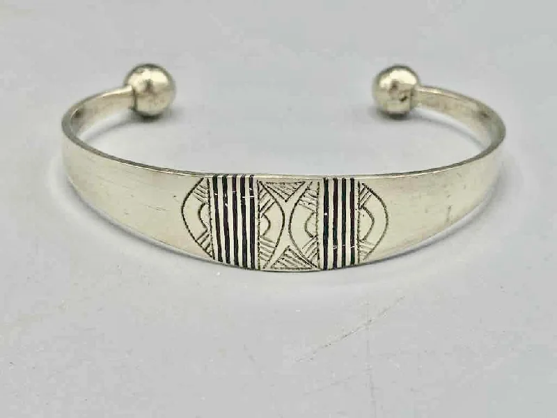 Quartz gem bangles-Large Wide Tuareg Inlaid Etched Coin Silver Bracelet