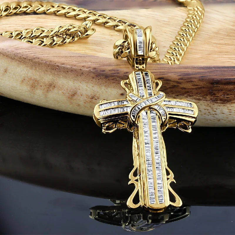 Solid link necklaces-Auriya Curb Chain 1 1/2cttw Baguette Diamond Cross Necklace 10k Yellow Gold