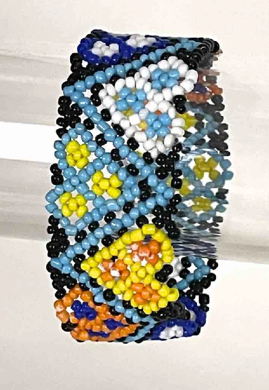 Pure link bangles-Small bead wide woven floral design beaded bracelet - Togo