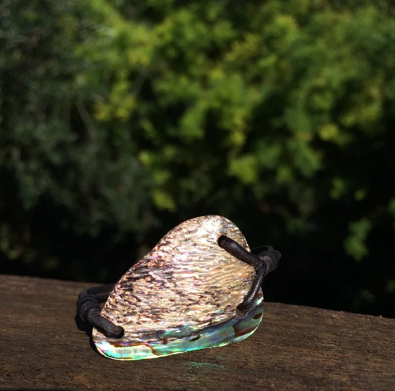 High link bangles-Bracelet perle de Tahiti et abalone sur cuir australien