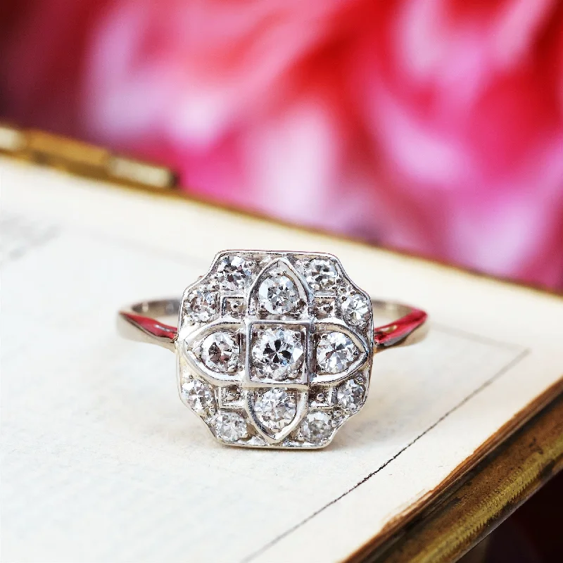 Tiered design rings-De LUXE Vintage Art Deco Diamond Cluster Ring